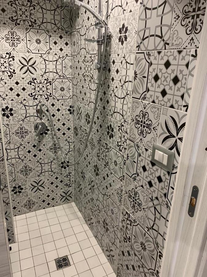 Apartament Viky House Chiaia Neapol Zewnętrze zdjęcie
