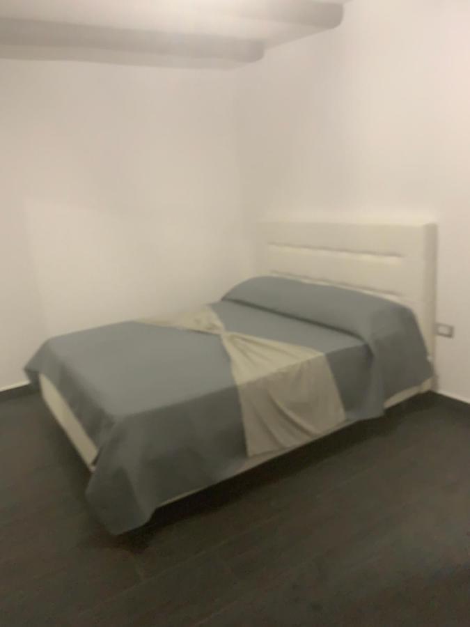 Apartament Viky House Chiaia Neapol Zewnętrze zdjęcie